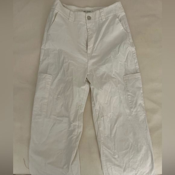 Re Ona - White - Kaia Carpenters - Picture 3 of 4